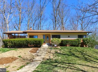 7708 Martel Pl, Springfield, VA 22152