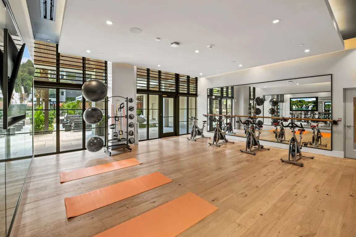 Yoga and Spin Room