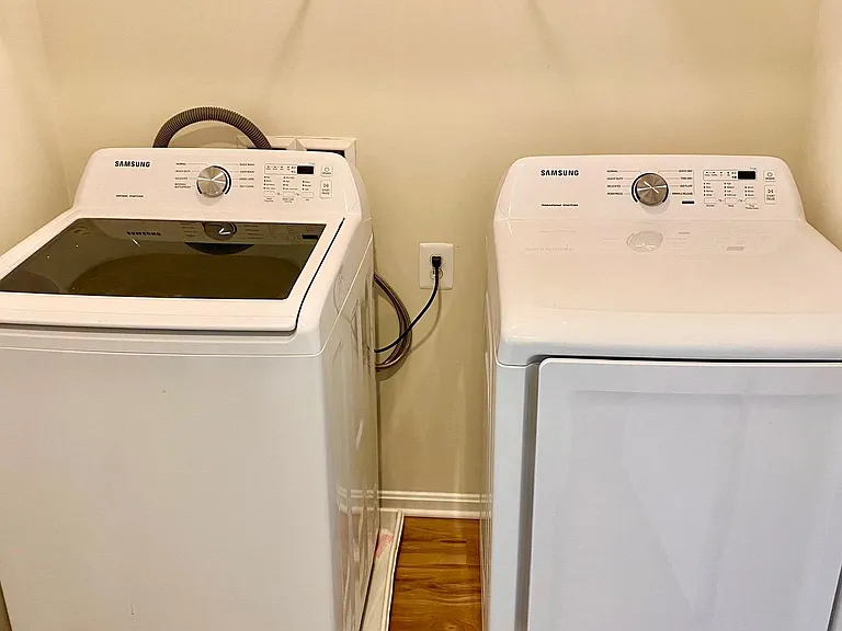 Laundry room - upstairs