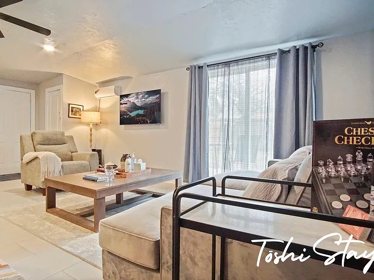 1604 NW 40th St #1604 — Photo 33