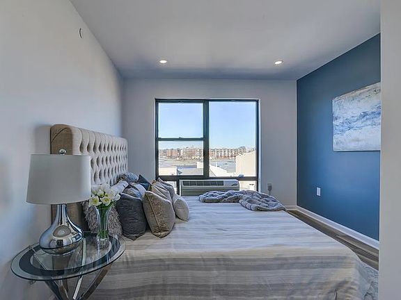 2nd image of 503 Market St #6C