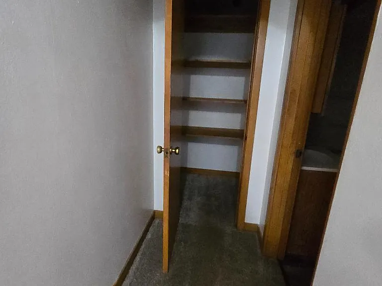 Unit Photo