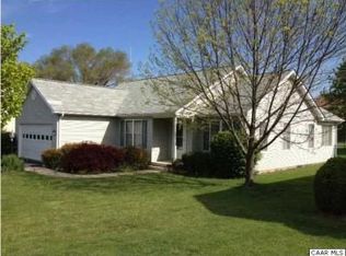 2349 Mosley St, Waynesboro, VA 22980