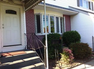 791 Front St, Hempstead, NY 11550