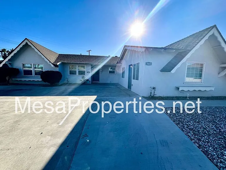 3662 Chateau Ct — Photo 3
