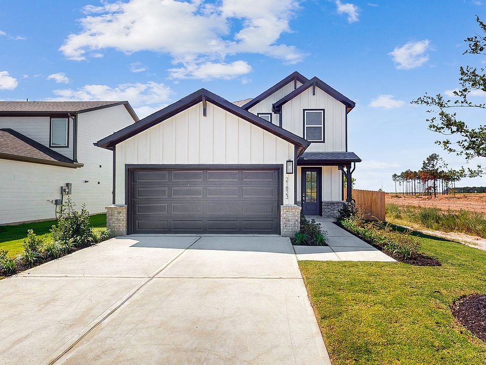 1st image of 21823 White Bellflower Ln