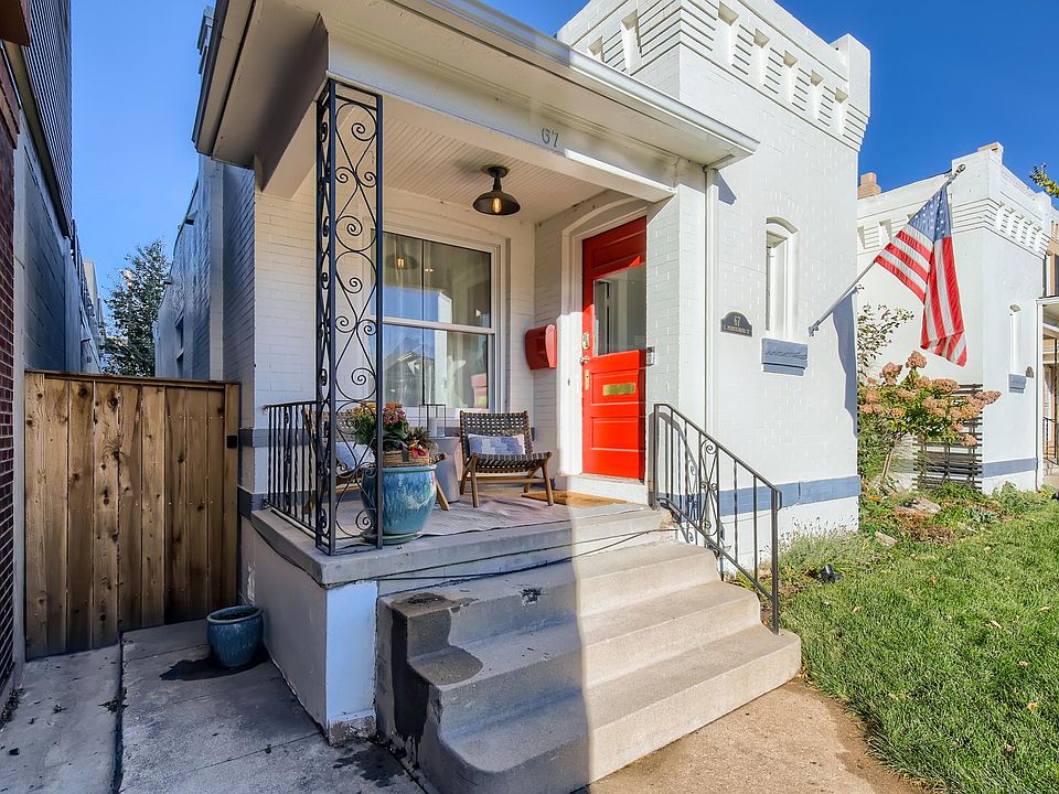 Front porch and entry