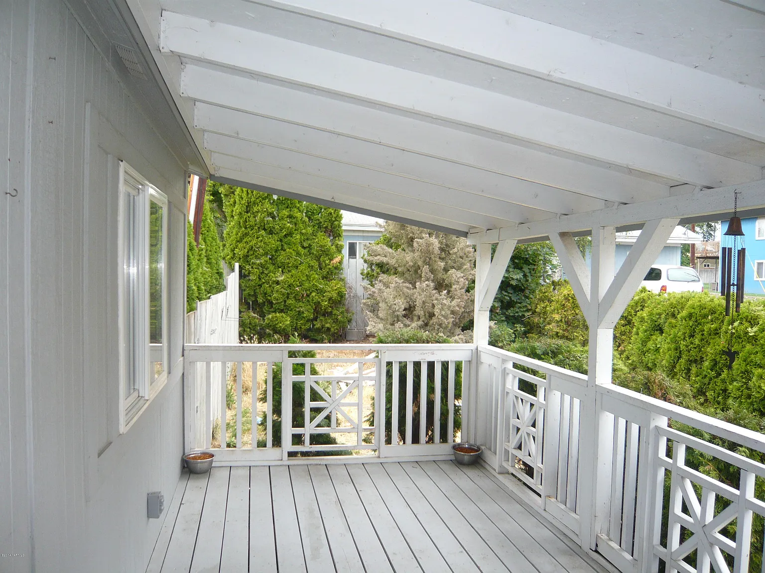 7210 Maclaren Way photo 1