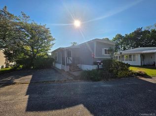 1964 River #57, Calverton, NY 11933