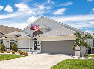 3801 Schefflera Dr, North Fort Myers, FL 33917