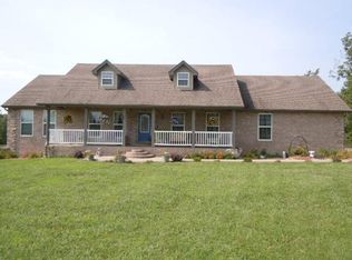 1270 E 415th Rd, Bolivar, MO 65613