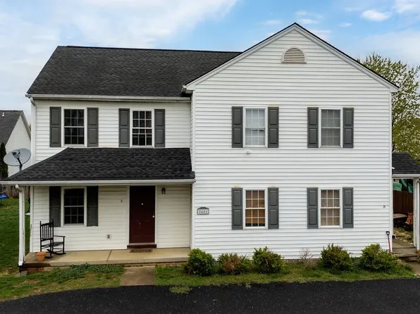 2401 Mosley St, Waynesboro, VA 22980