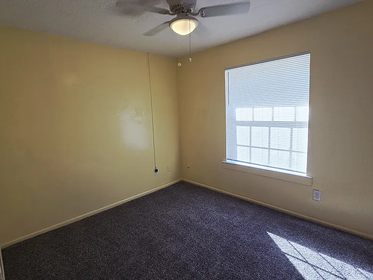 1715 Bentley Blvd — Photo 12