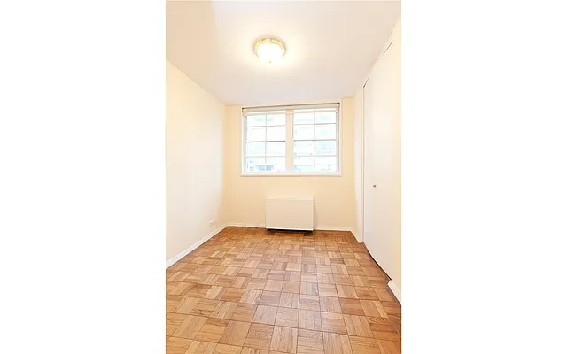 Sold by Douglas Elliman | media 25