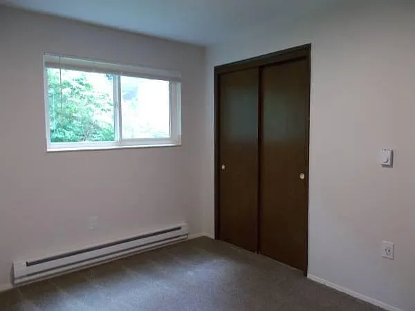 Tracy Ann Apartments — Photo 3