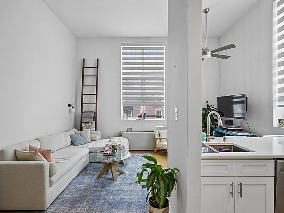 2nd image of 450 7th St APT 2D