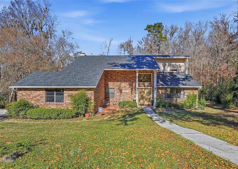 1st image of 6612 NW 44th Pl