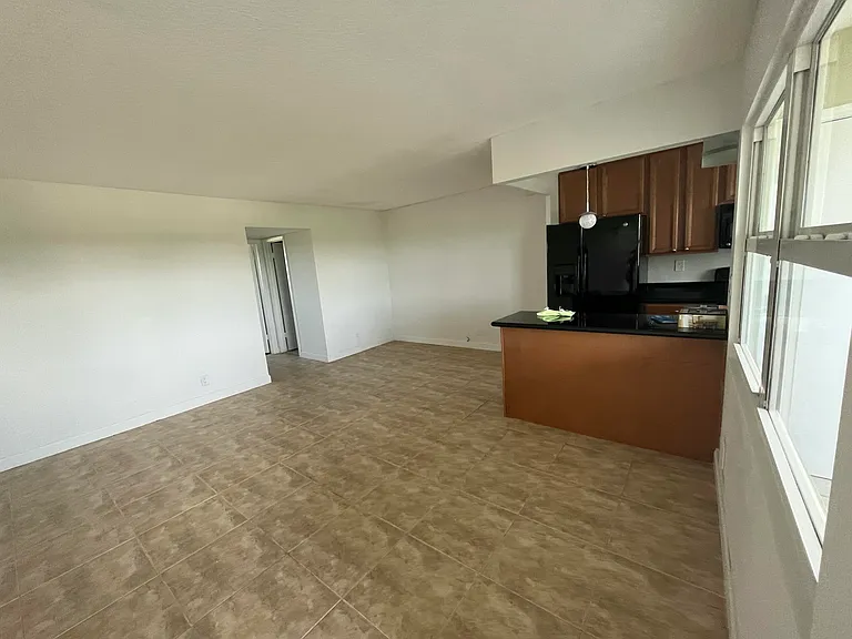 1425 Arthur St #503A — Photo 2