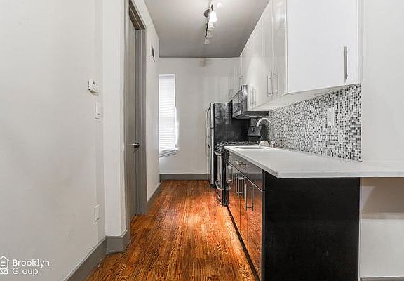 3rd image of 705 Saint Marks Ave #1FLE