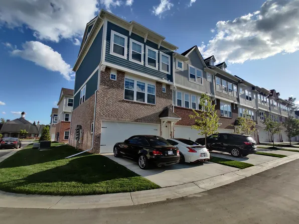 41 Kaprol Dr, Troy, MI