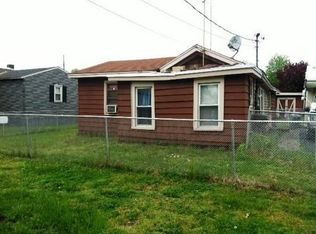 817 12th St, Watervliet, NY 12189