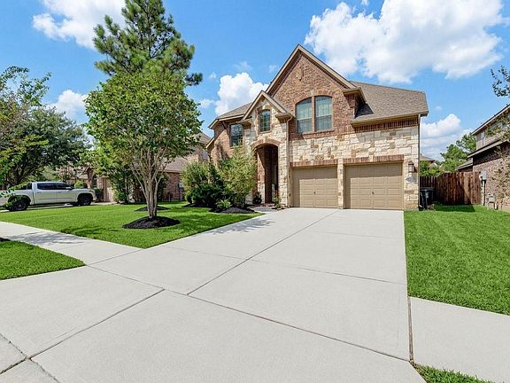 2nd image of 2622 Blue Vervain Dr