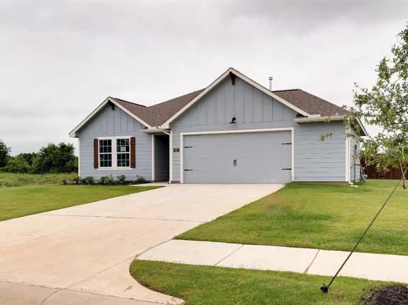 607 Finlee Way, Tioga, TX 76271
