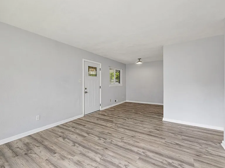 3514 Terry Dr — Photo 9