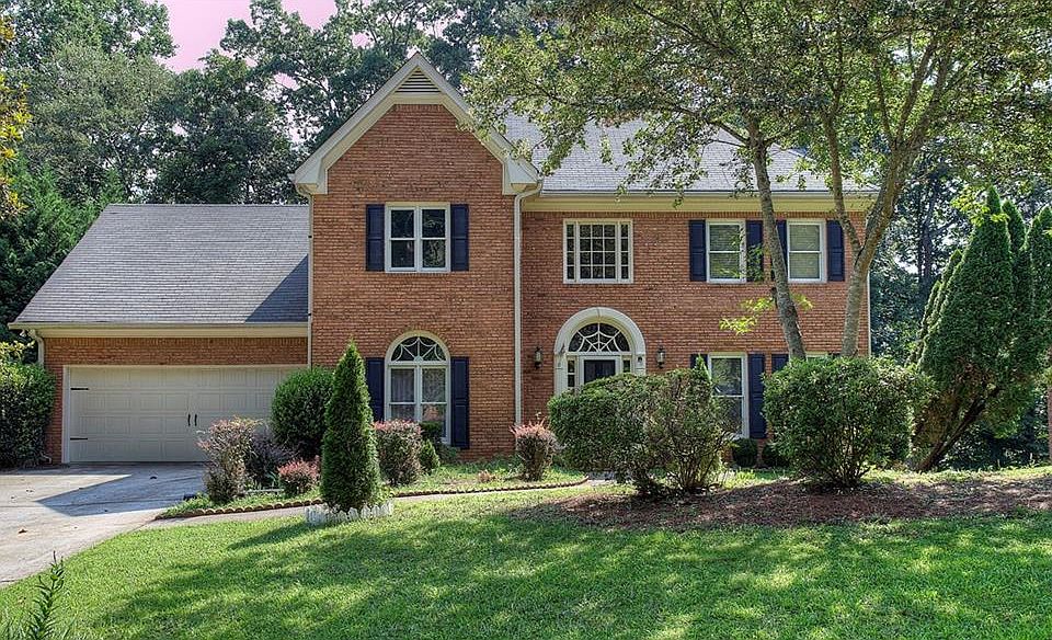 1st image of 521 Belgrave Ln