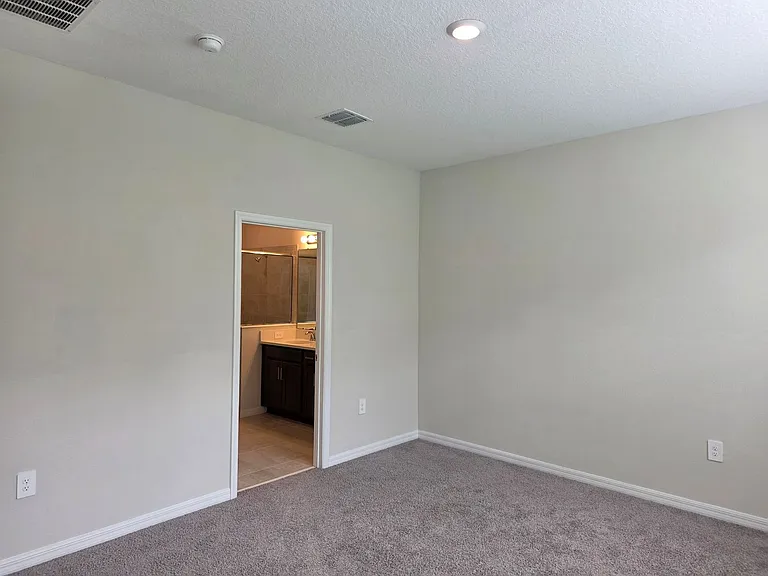 2865 High Pointe St — Photo 19
