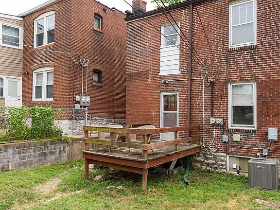 3rd image of 3935 Potomac St Floor 1