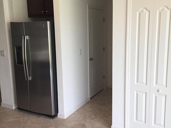 5th image of 475 Casalino Dr