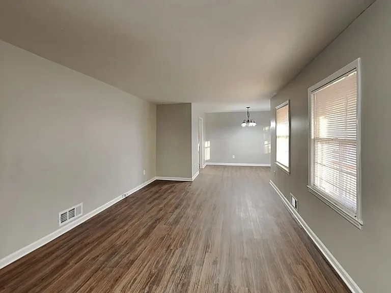 3660 Scarlet Dr — Photo 14