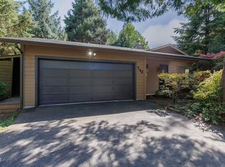 745 SW Norwood Park Pl, Waldport, OR 97394