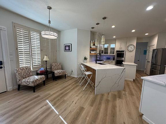 4th image of 11201 Williamsburg Ln