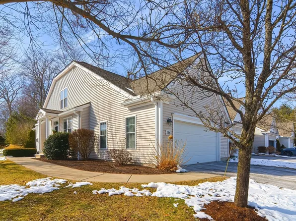 131 Clubhouse Ln, Northbridge, MA 01534
