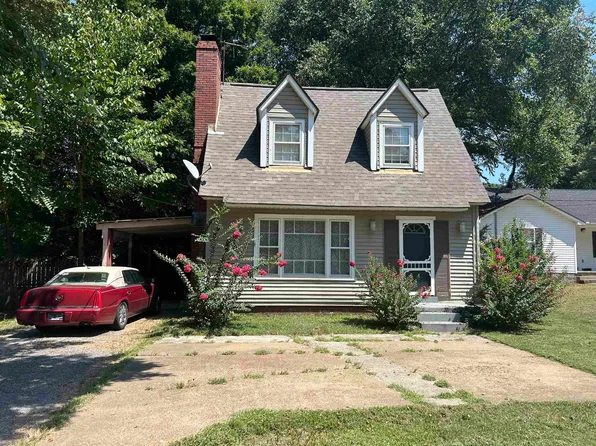 830 S Main St, Covington, TN 38019