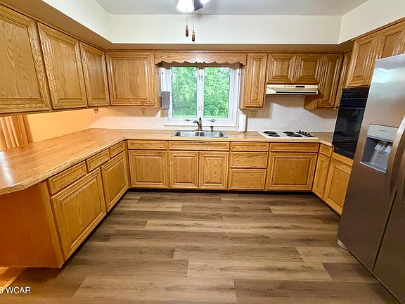 3rd image of 6390 Spencerville Rd