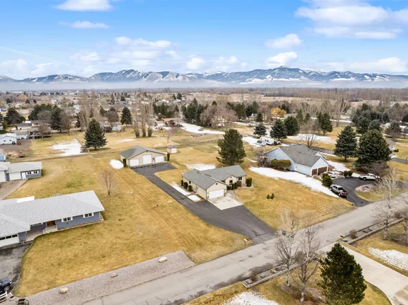 1810 Homestead Dr, Missoula, MT 59808