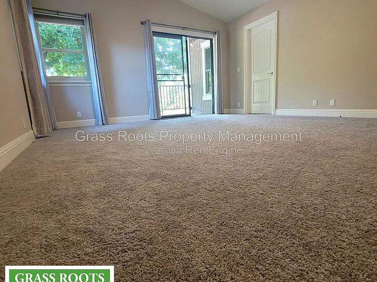 12061 Lake Wildwood Dr — Photo 7