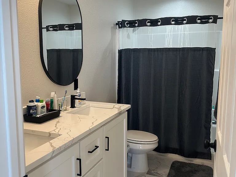 104 Chisum Dr #B — Photo 6
