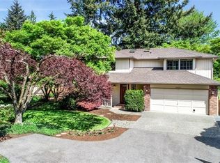15929 E Shore Dr, Lynnwood, WA 98087