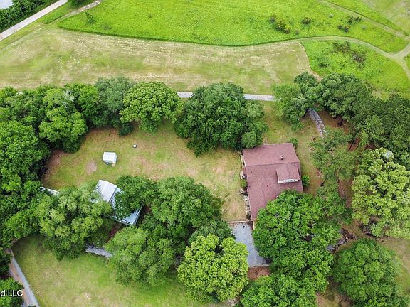 3rd image of 5116 Ceres Farm Rd