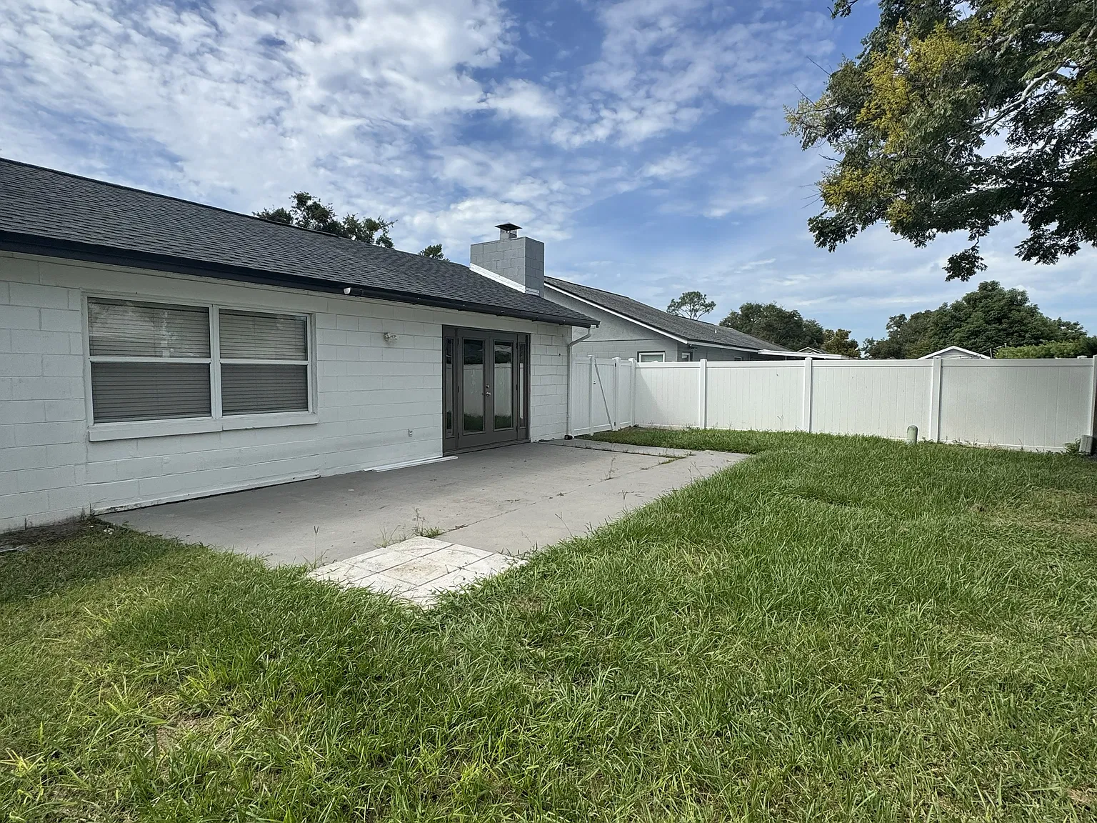 3 bed, 1464 sqft, $2,325 — Photo 4