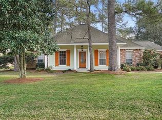 656 Pierce Dr, Mandeville, LA 70448