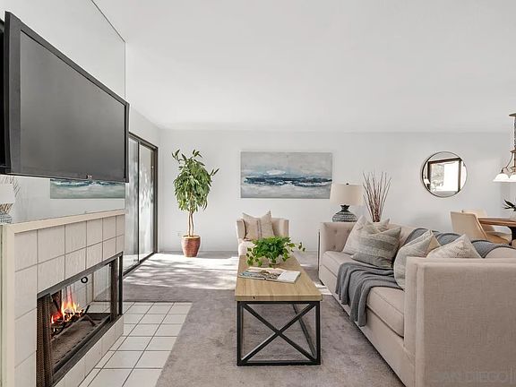 5th image of 2727 Ariane Dr Unit 166