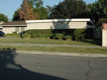 2nd image of 14512 Clarissa Ln