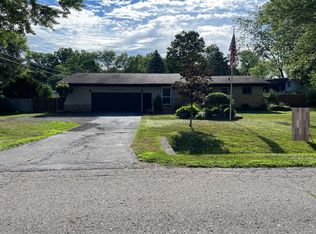 1420 Schafer Dr, Burton, MI