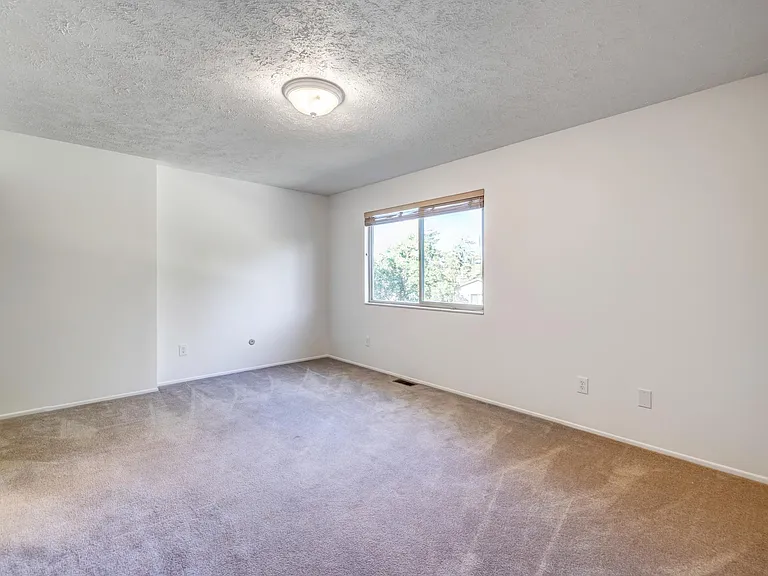 3383 E Bengal Blvd #1 — Photo 8