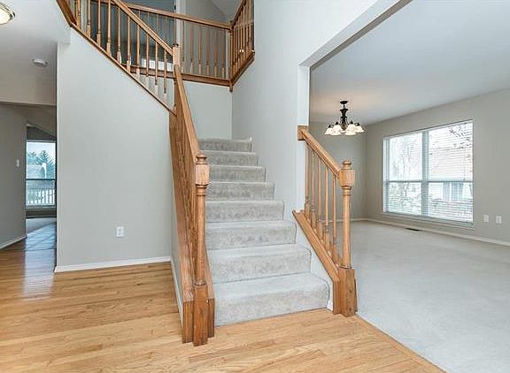 3rd image of 322 Westwind Estates Ln